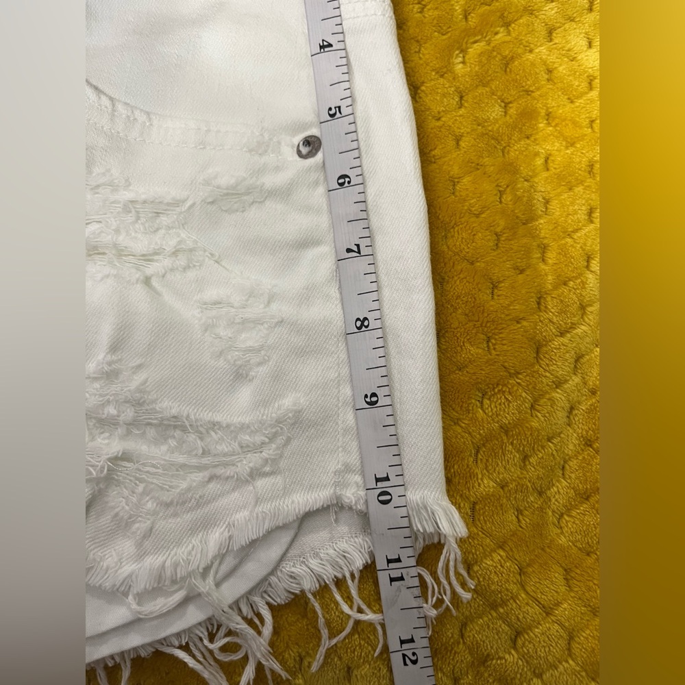 NWT American Eagle Stretch White Jean Shorts Size 4 - Picture 14 of 16